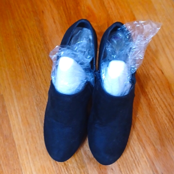 Impo Shoes Impo Black Suede Booties Poshmark
